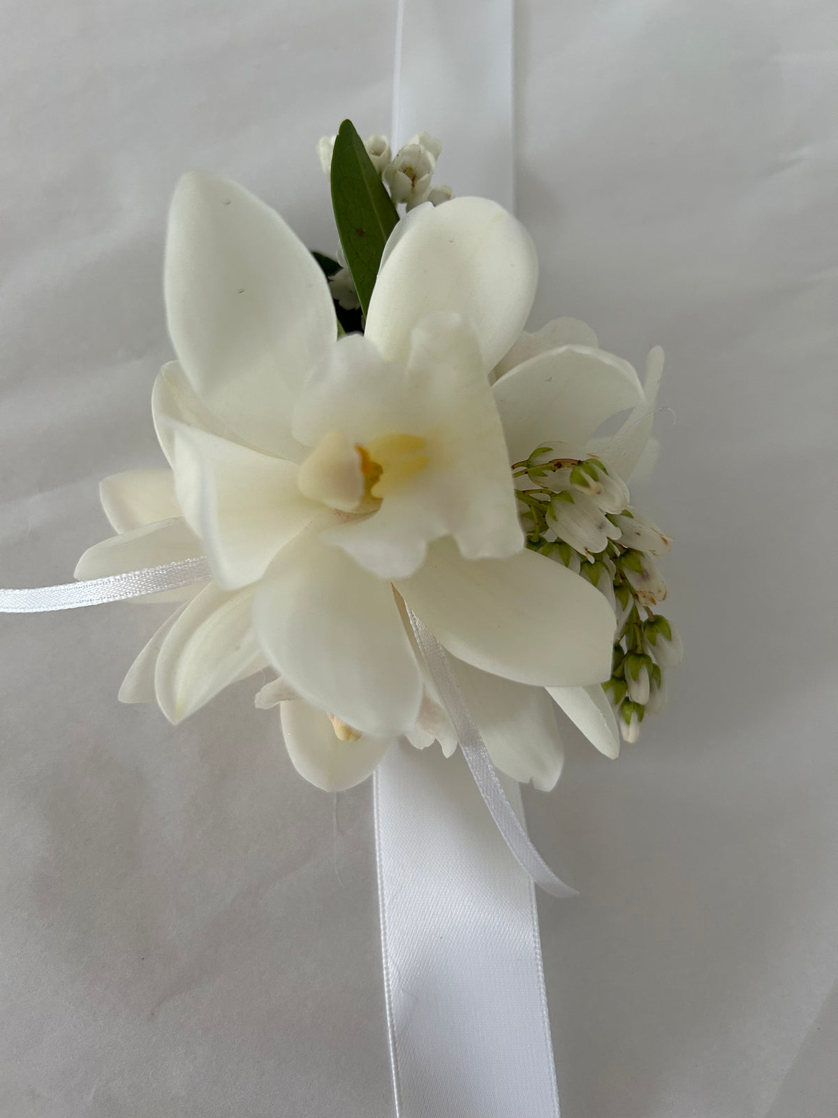 Ball corsage ~ wrist ribbon